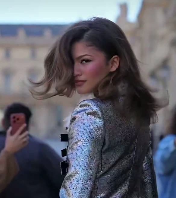Zendaya  thumbnail