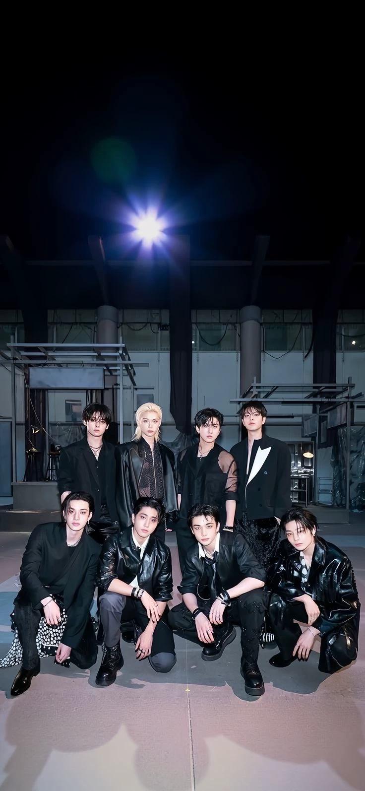 Stray Kids thumbnail