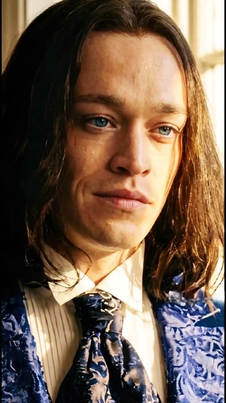 Caleb Landry Jones thumbnail