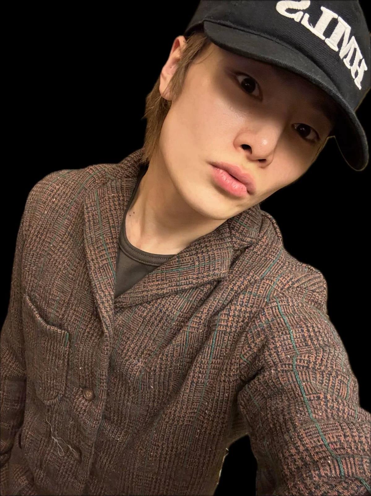 Jeongin thumbnail