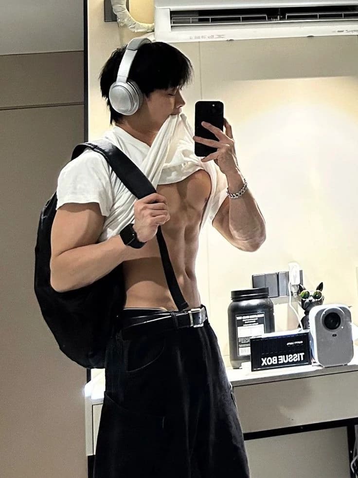 He thumbnail