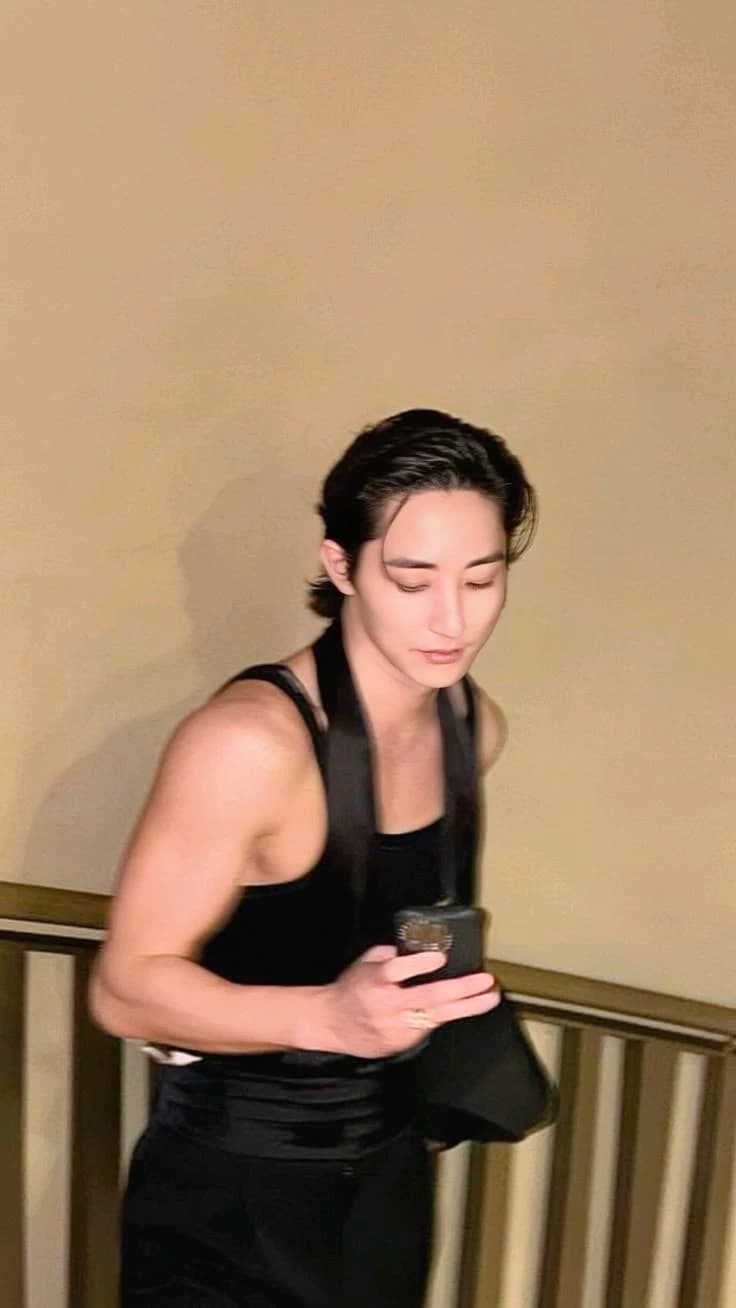 Lee Taehyung thumbnail