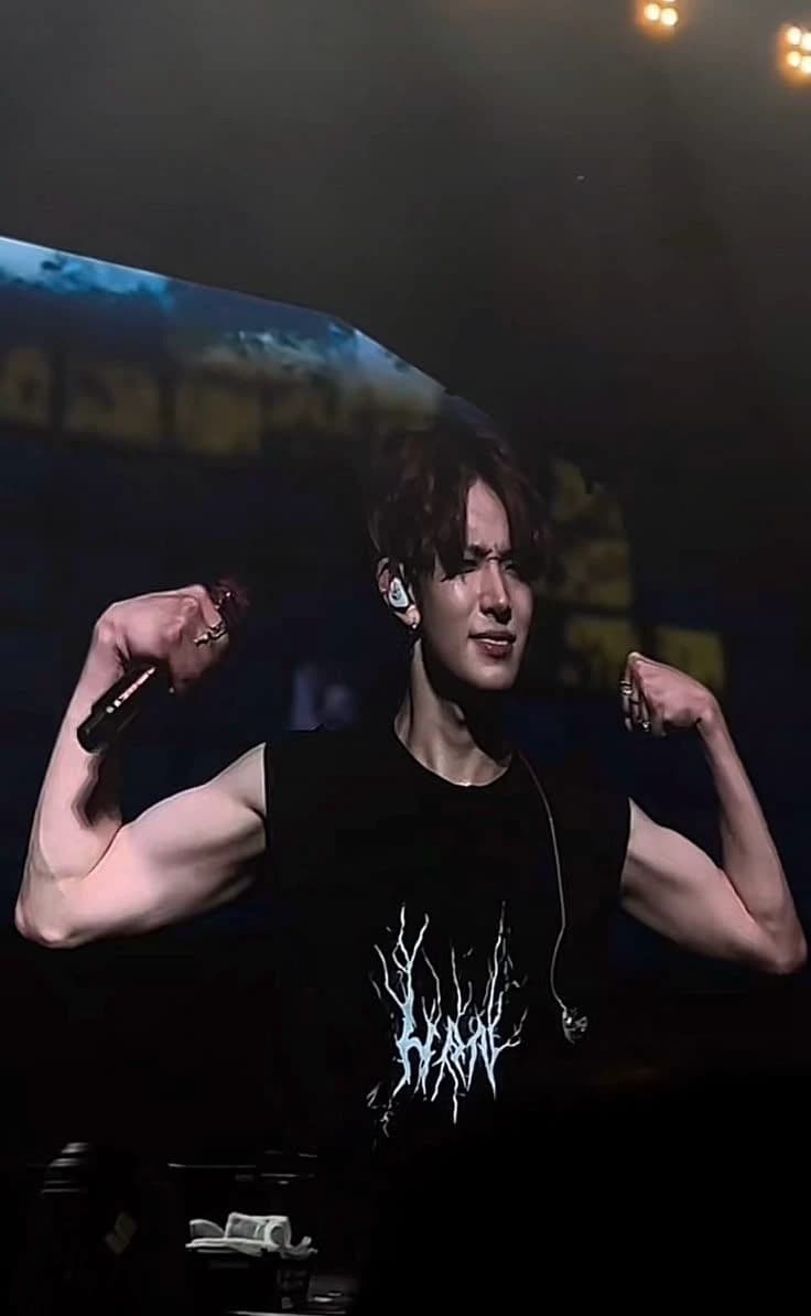 Lee Heeseung thumbnail