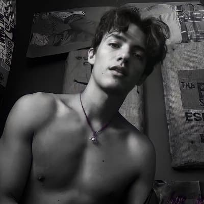 Noah Urrea thumbnail