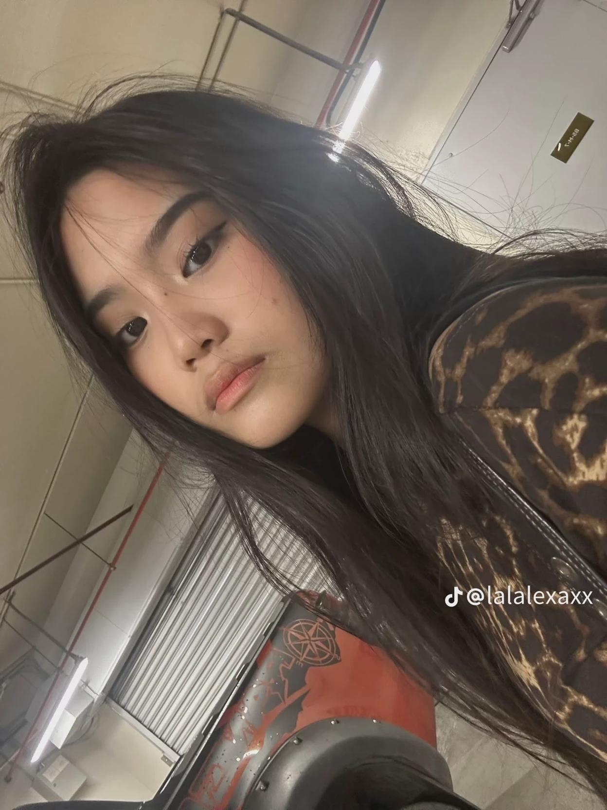 Alexa Nubla thumbnail