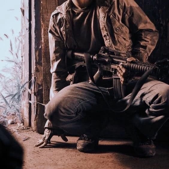 Jorge. (Zombie apocalypse) thumbnail