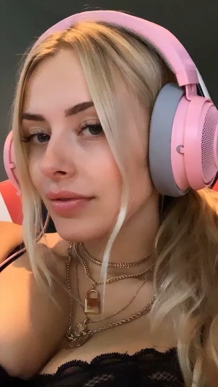 Corinna Kopf  thumbnail