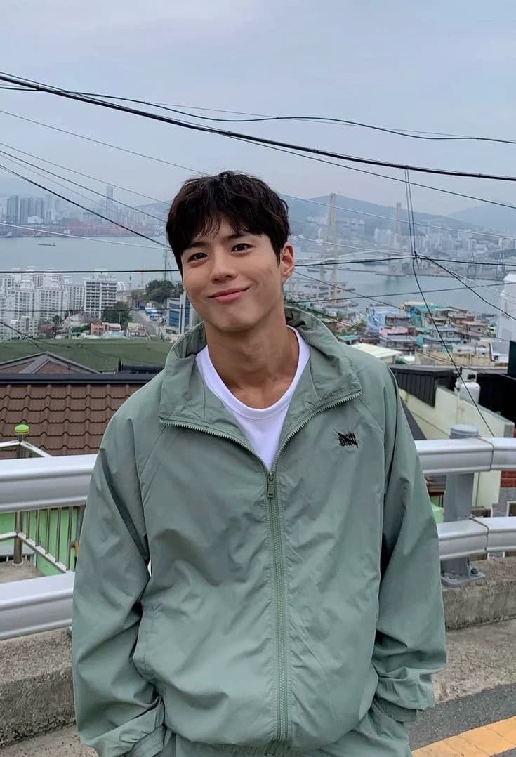 Park Bogum thumbnail