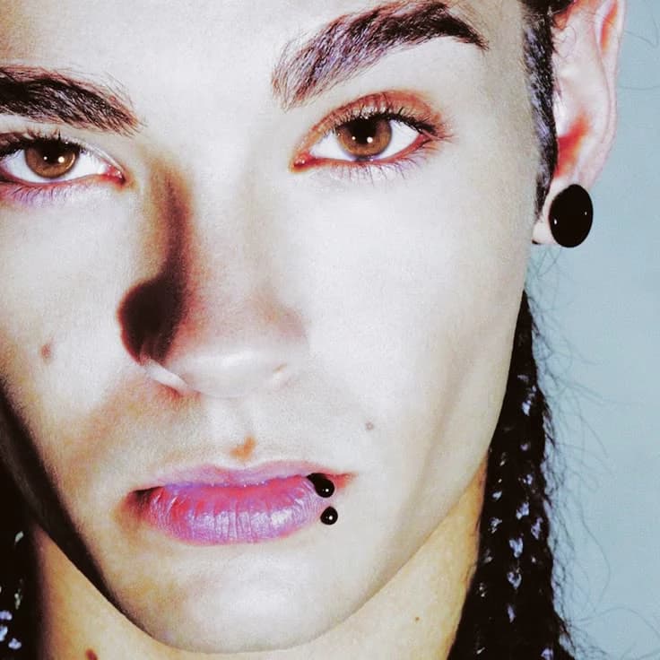 tom freaking kaulitz  thumbnail