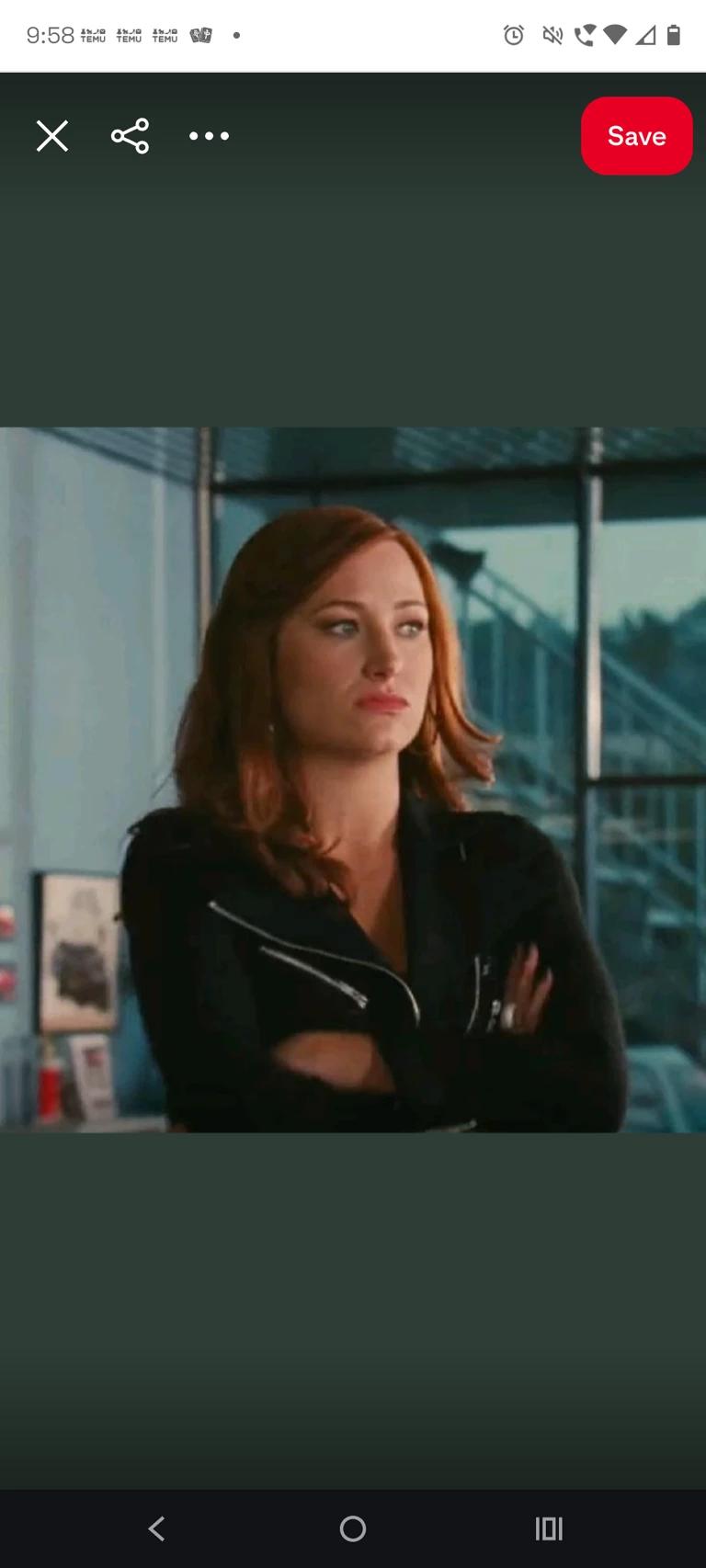 Kathryn hahn  thumbnail