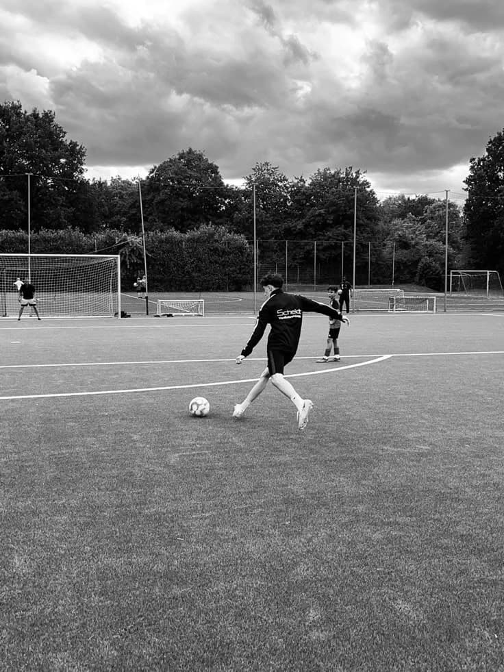 Footballer boyfriend thumbnail