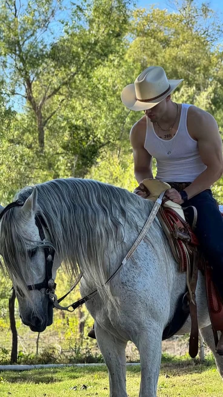Alexander Villarreal (cowboy) thumbnail