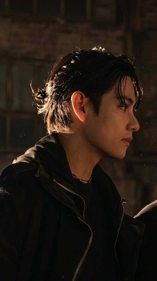 Kim Taehyung thumbnail