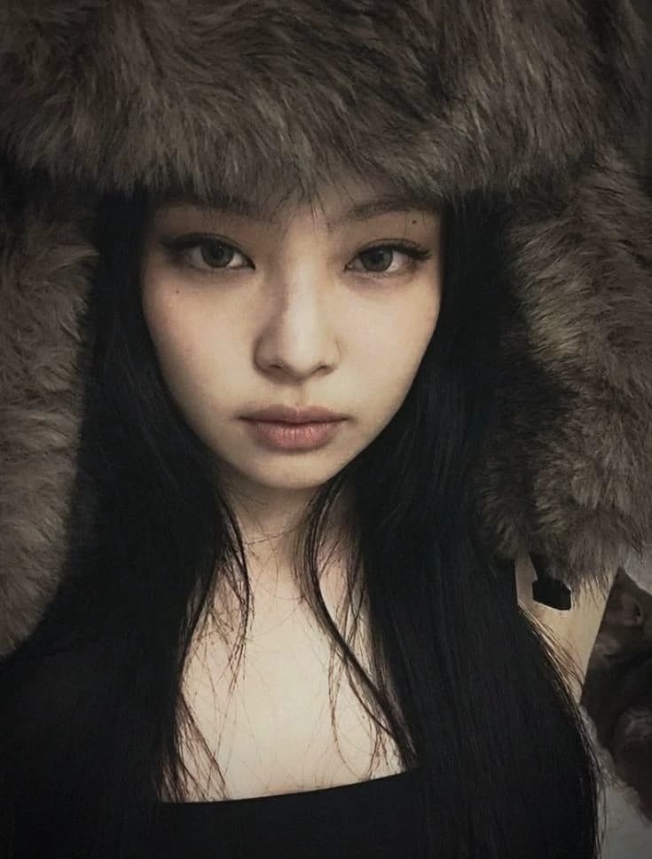 Jennie thumbnail