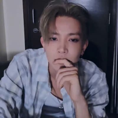 Lee Heeseung thumbnail