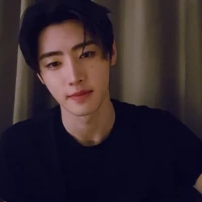 Sunghoon thumbnail