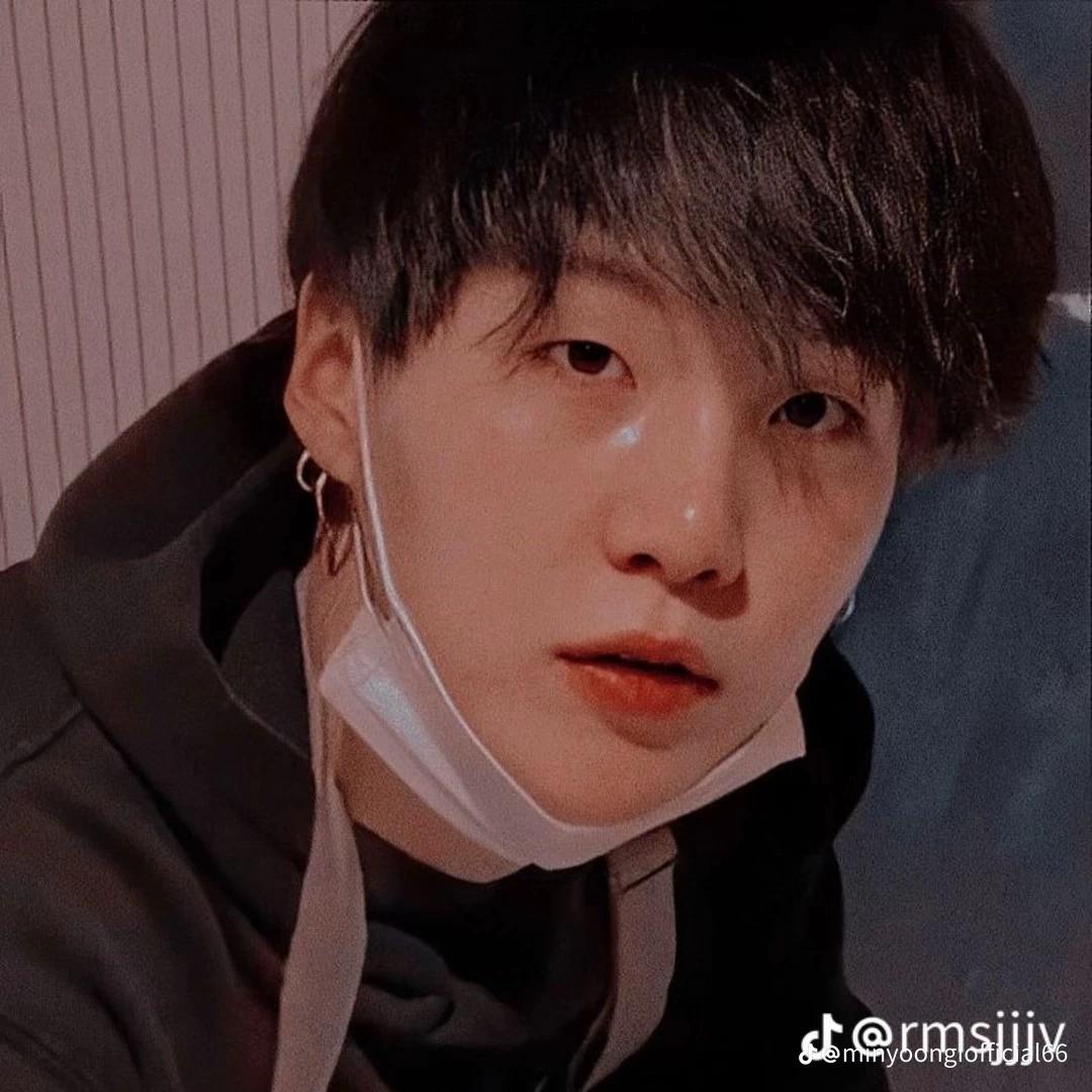 Min yoongi your husband is sick thumbnail