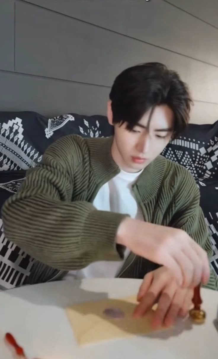 PARK SUNGHOON || HUMAN thumbnail