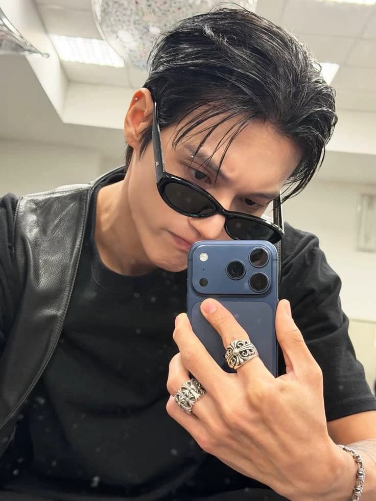 Wooyoung thumbnail