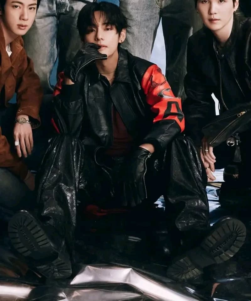 Kim taehyung thumbnail