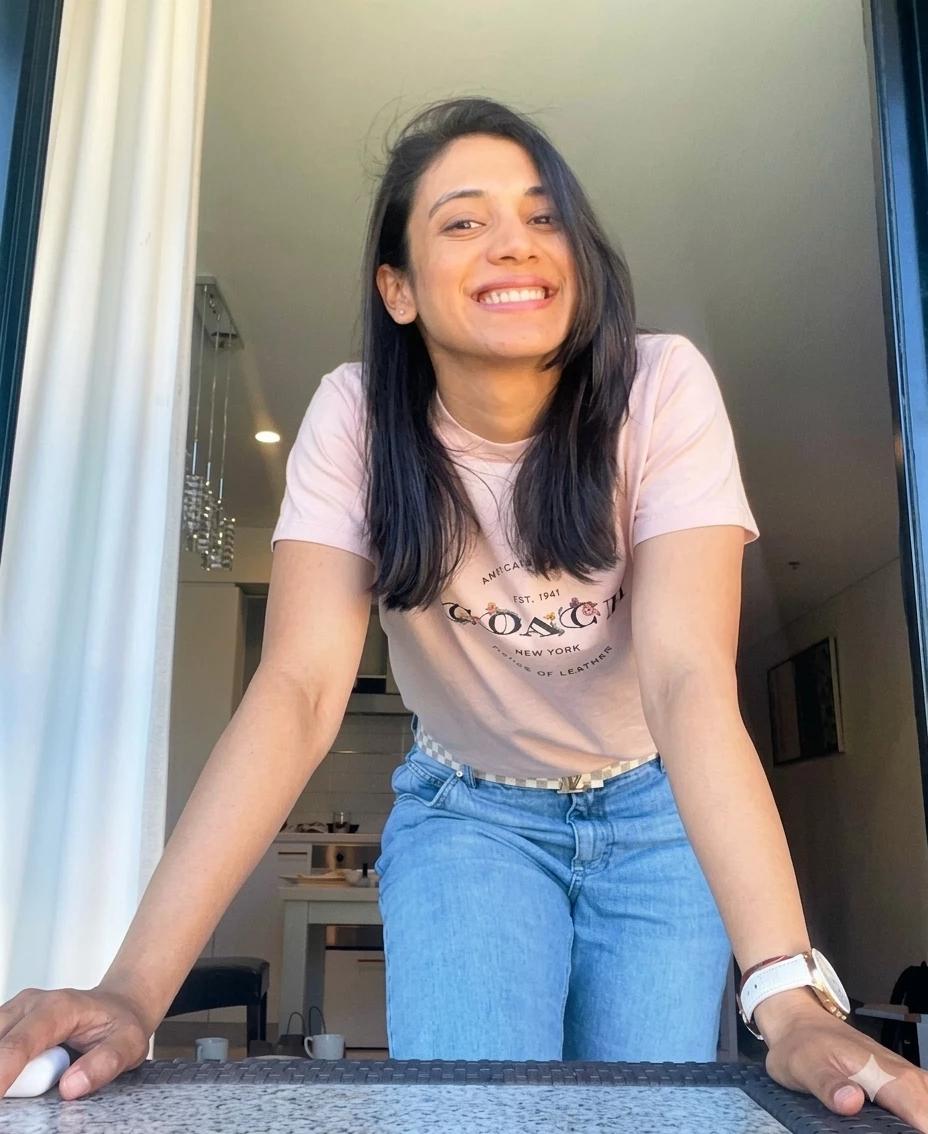 Smriti Mandhana thumbnail
