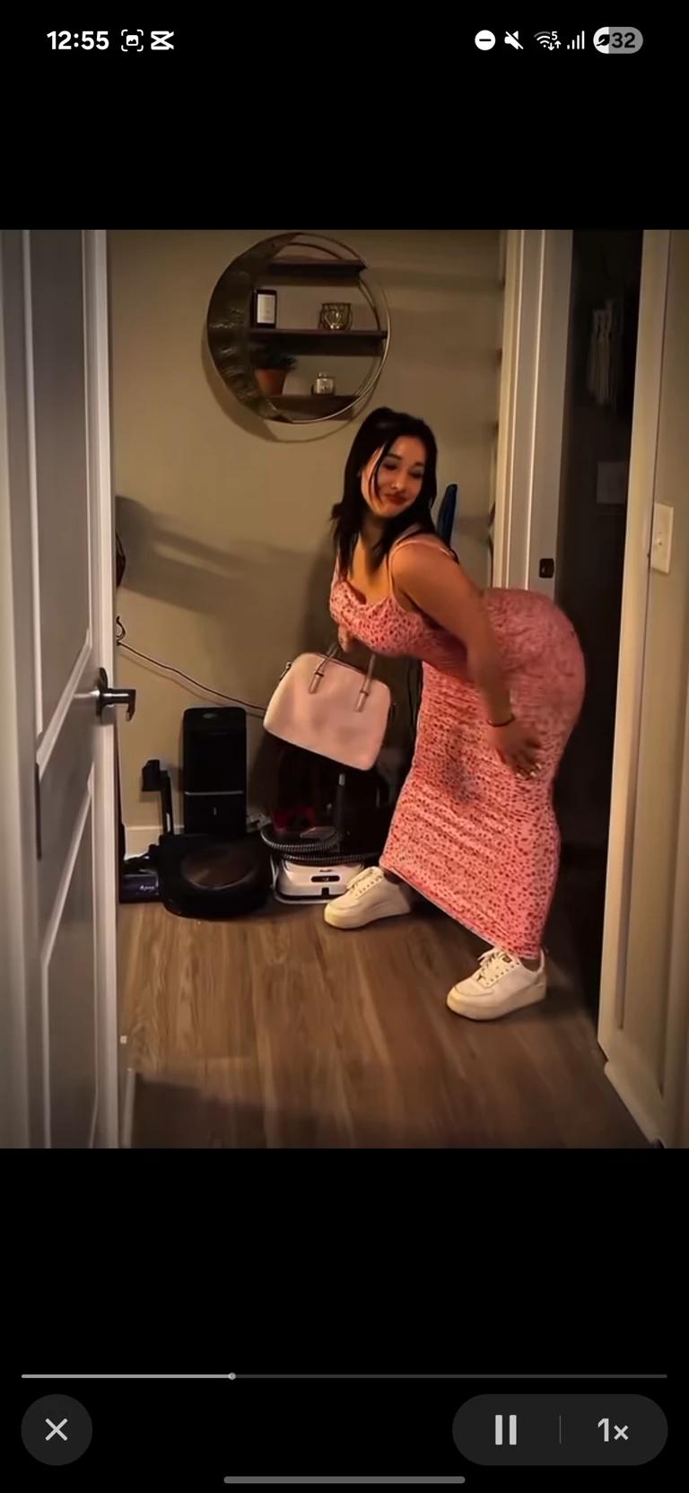 Girlfriends Mom thumbnail