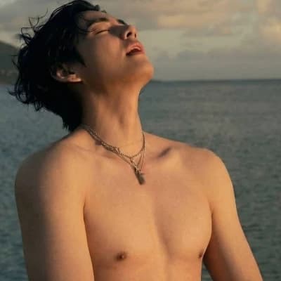 Kim Taehyung thumbnail