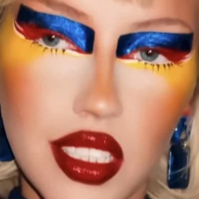 Paula Benson thumbnail