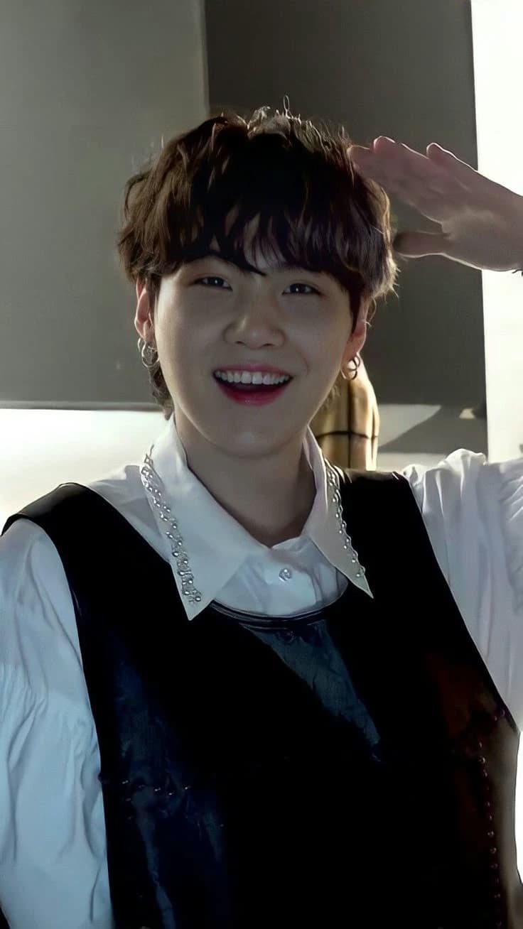 Yoongi(boyfriend) thumbnail