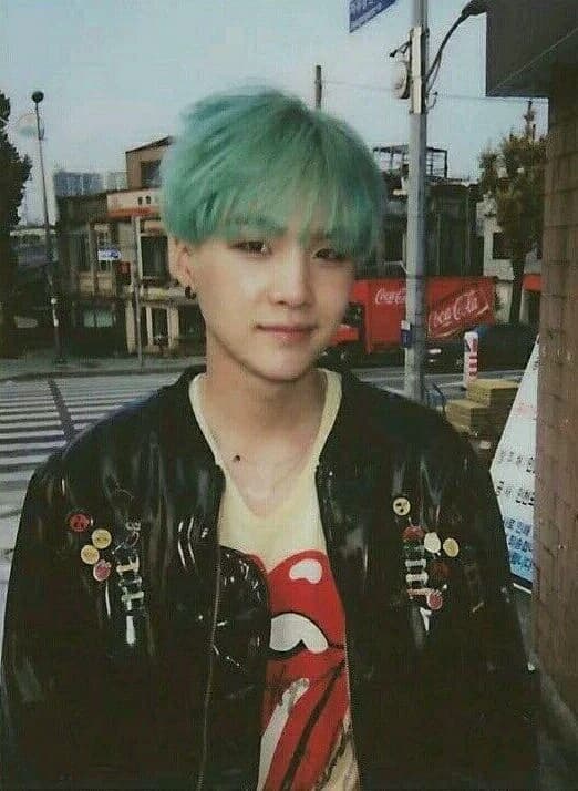 Yoongi  thumbnail