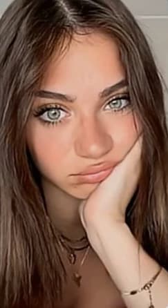 Ashley thumbnail