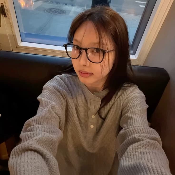 In the nayeon--. thumbnail
