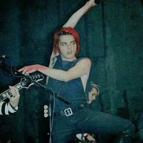 Gerard Way thumbnail