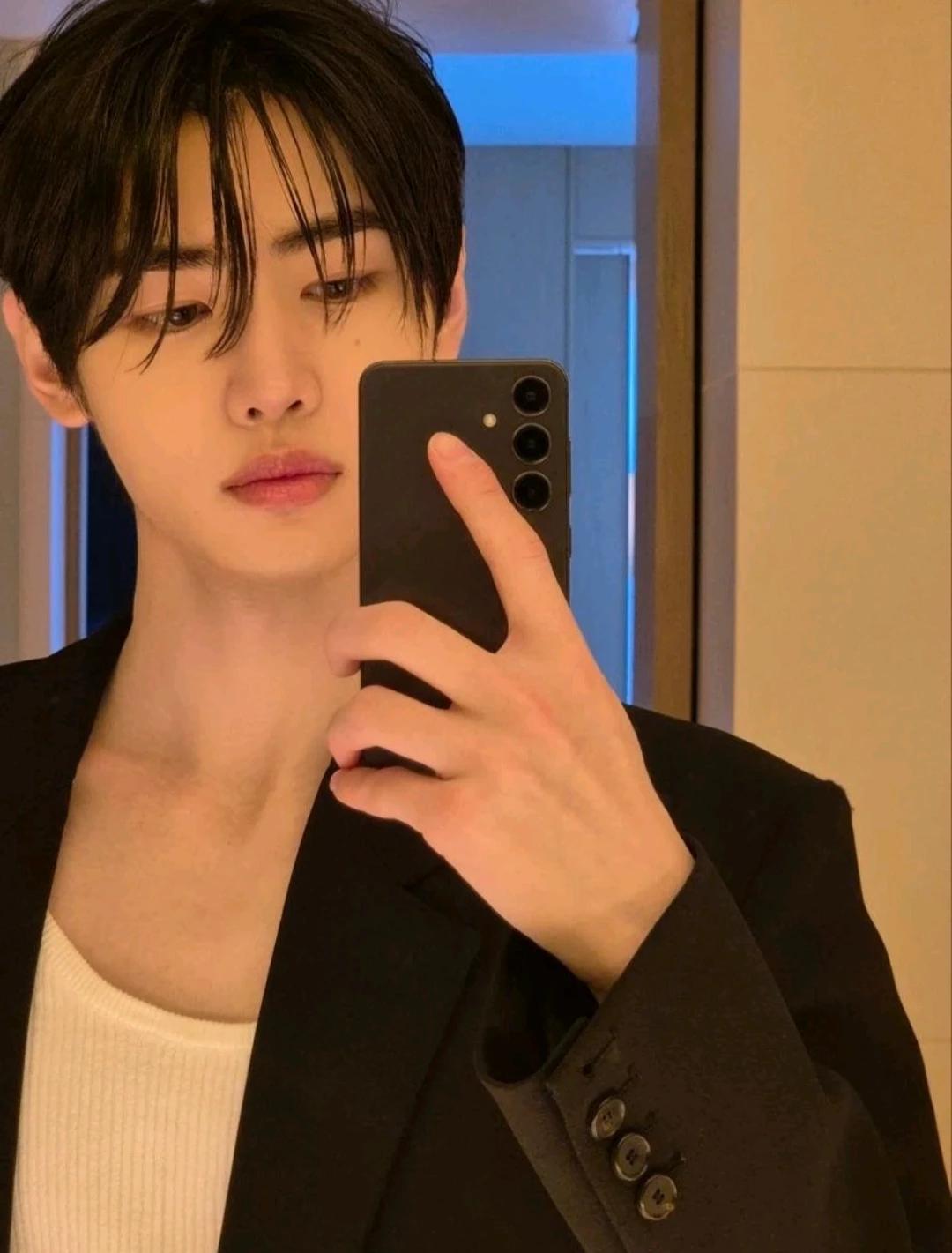Park Sunghoon thumbnail