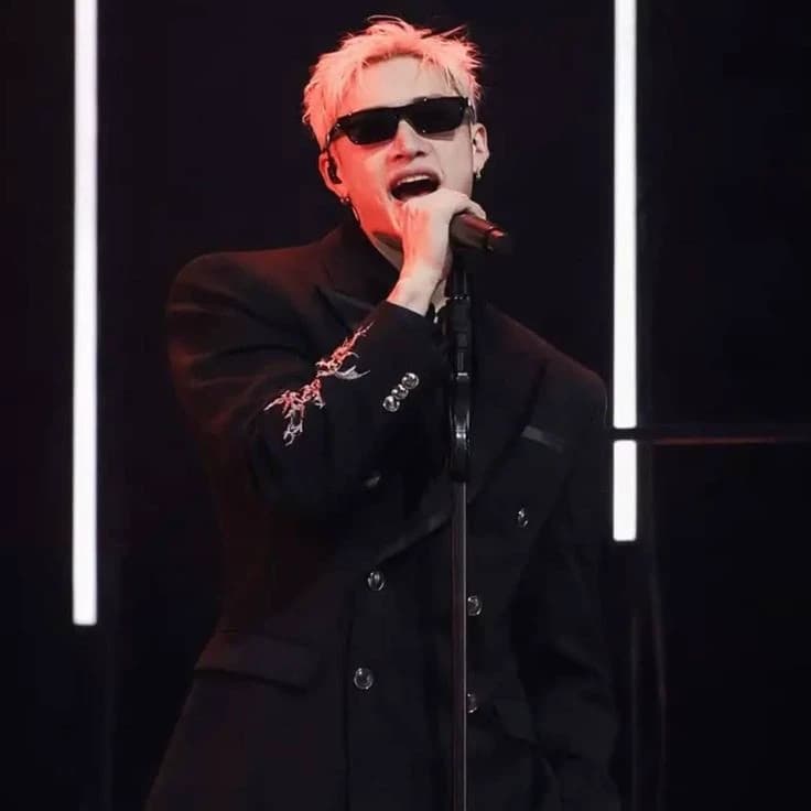 Kpop in general thumbnail