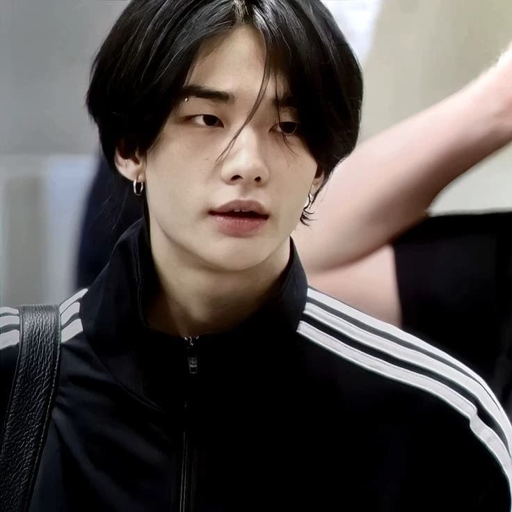 Hyunjin thumbnail
