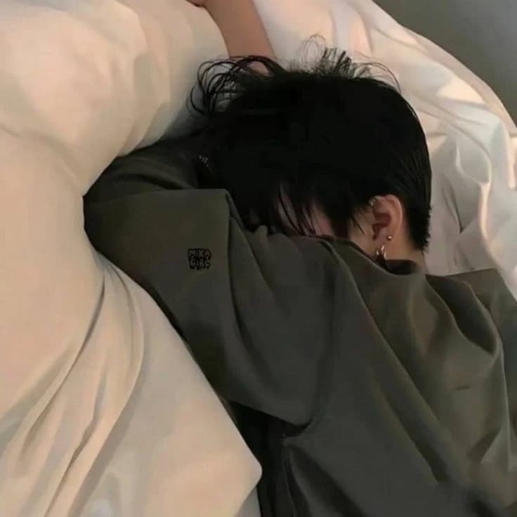 Gian (Introverted and lazy boyfriend) thumbnail