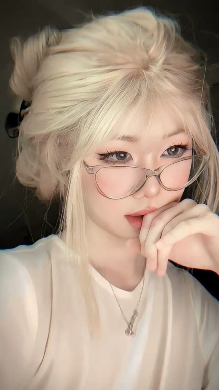 Kim nicole thumbnail