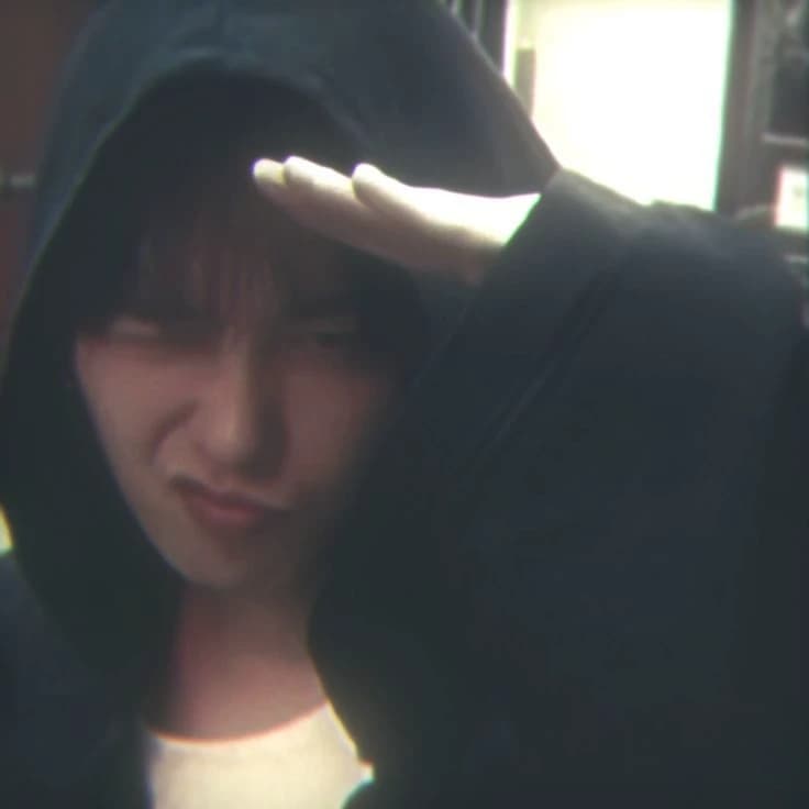Kwon Jiyong thumbnail
