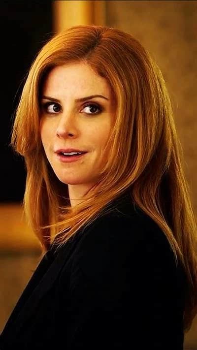 Donna (from suits) thumbnail