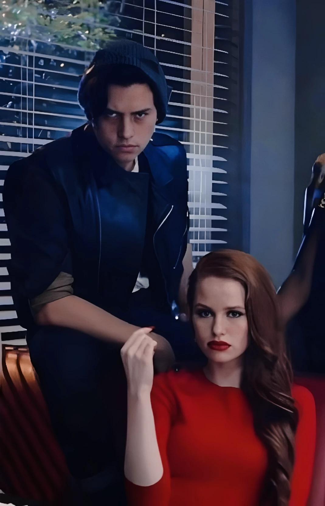 Between fire and ice. Riverdale RPG thumbnail