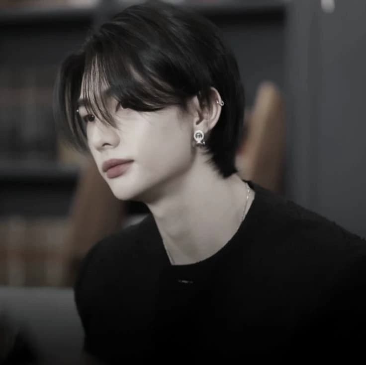 Hyunjin thumbnail