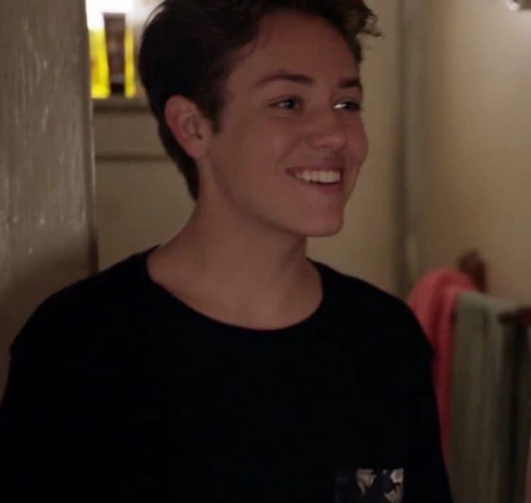 Ethan Cutkosky thumbnail