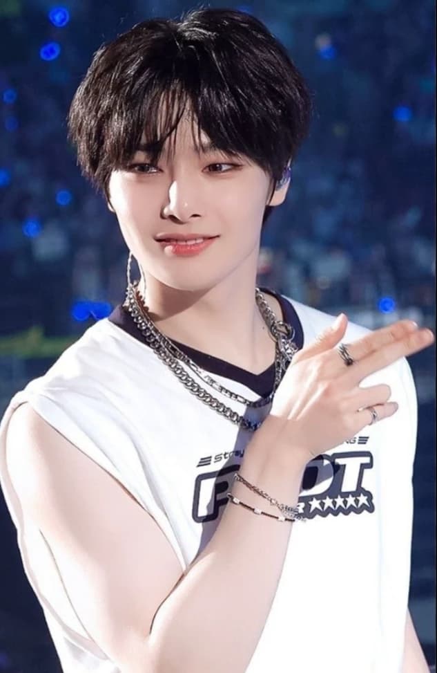 Yang Jeongin/ I.N thumbnail