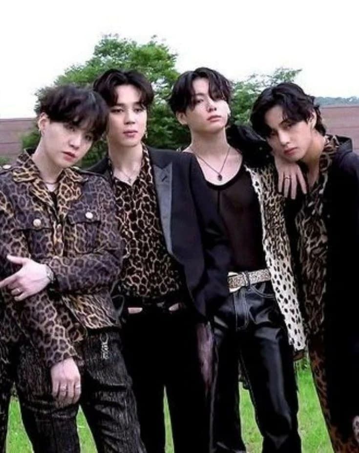 Yoongi Taehyung, Jungkook and Jimin mobsters who kidnapped you. thumbnail