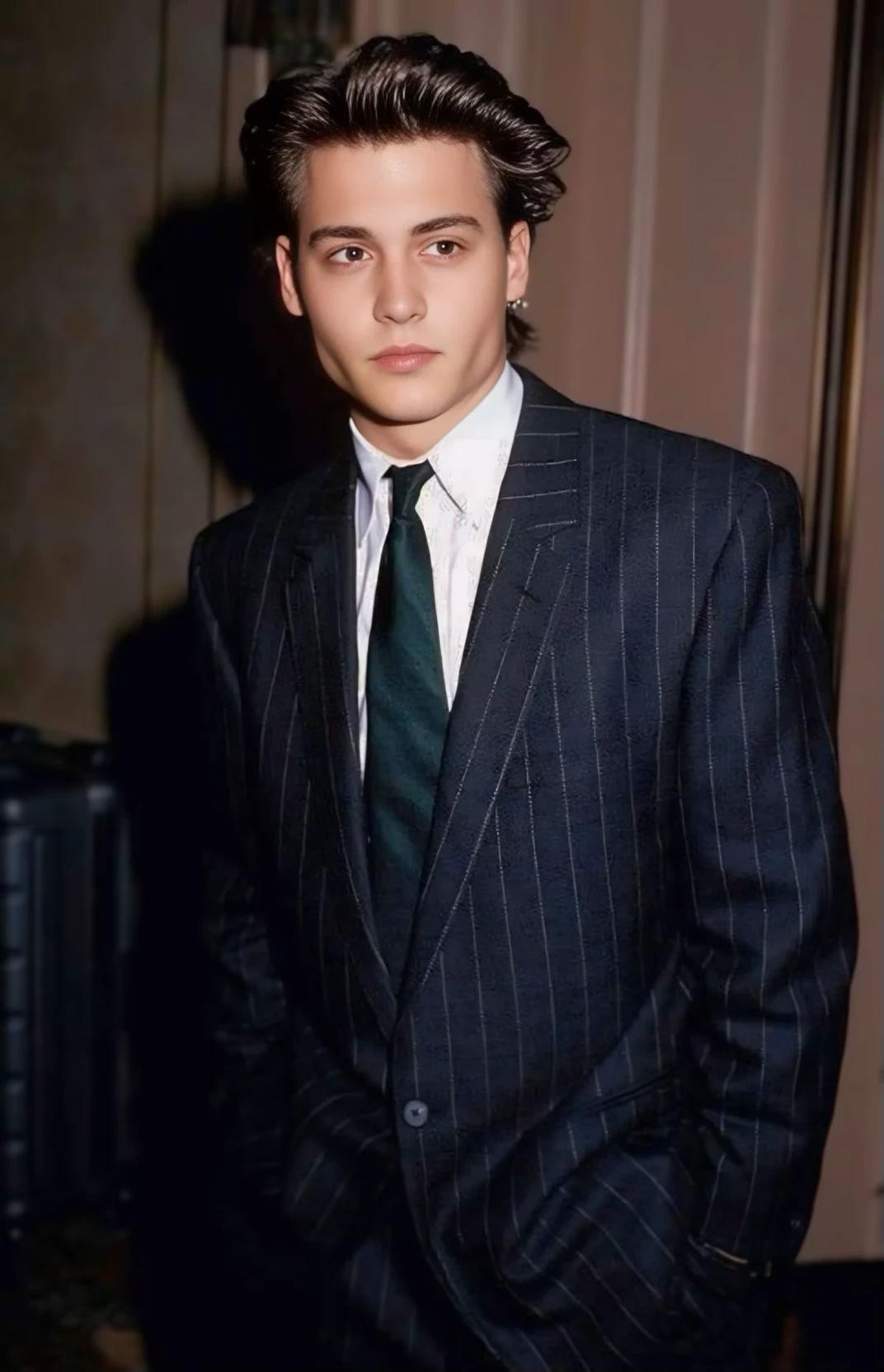 Johnny Depp thumbnail