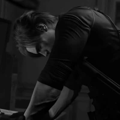 Leon Scott Kennedy thumbnail
