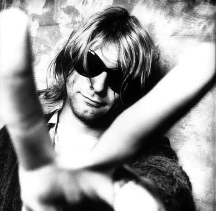 Kurt Cobain thumbnail
