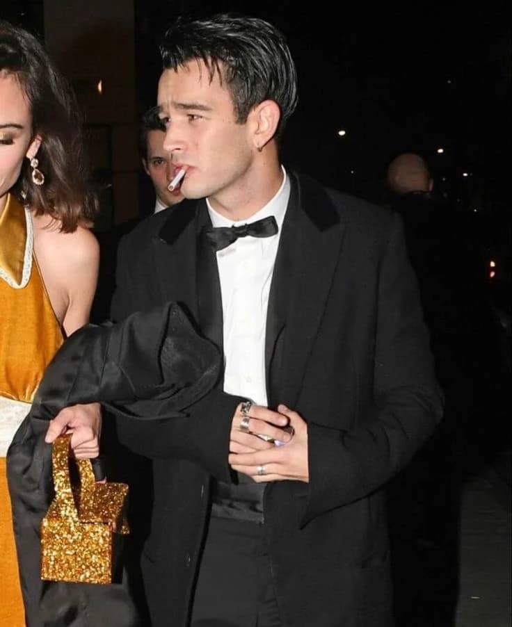 Matthew Healy thumbnail