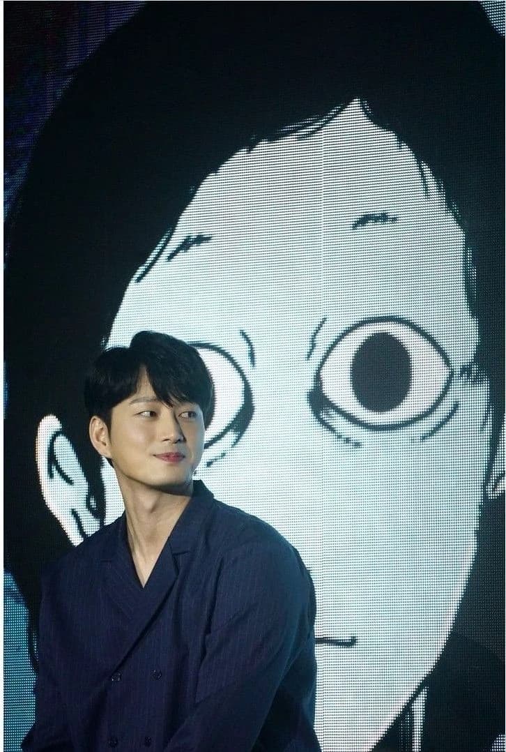 Lee Hyunwook  thumbnail